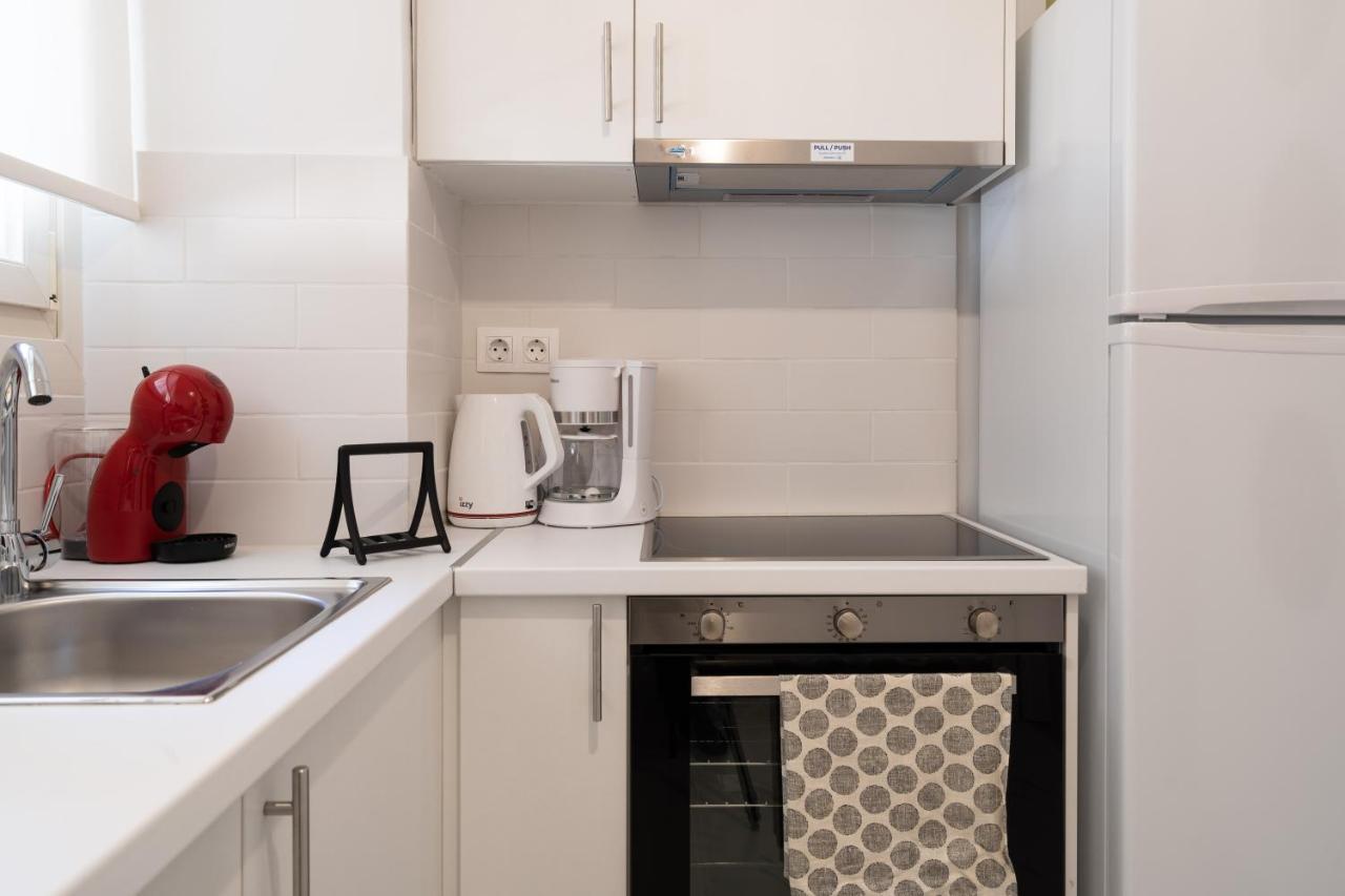 Urban Boho Apartment In Koukaki Афины Экстерьер фото